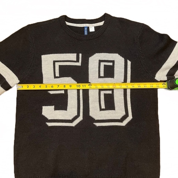 🖤 H&M Divided Sweater with Numbers | Black & White | Crew Neck | Wool Blend - Picture 6 of 9